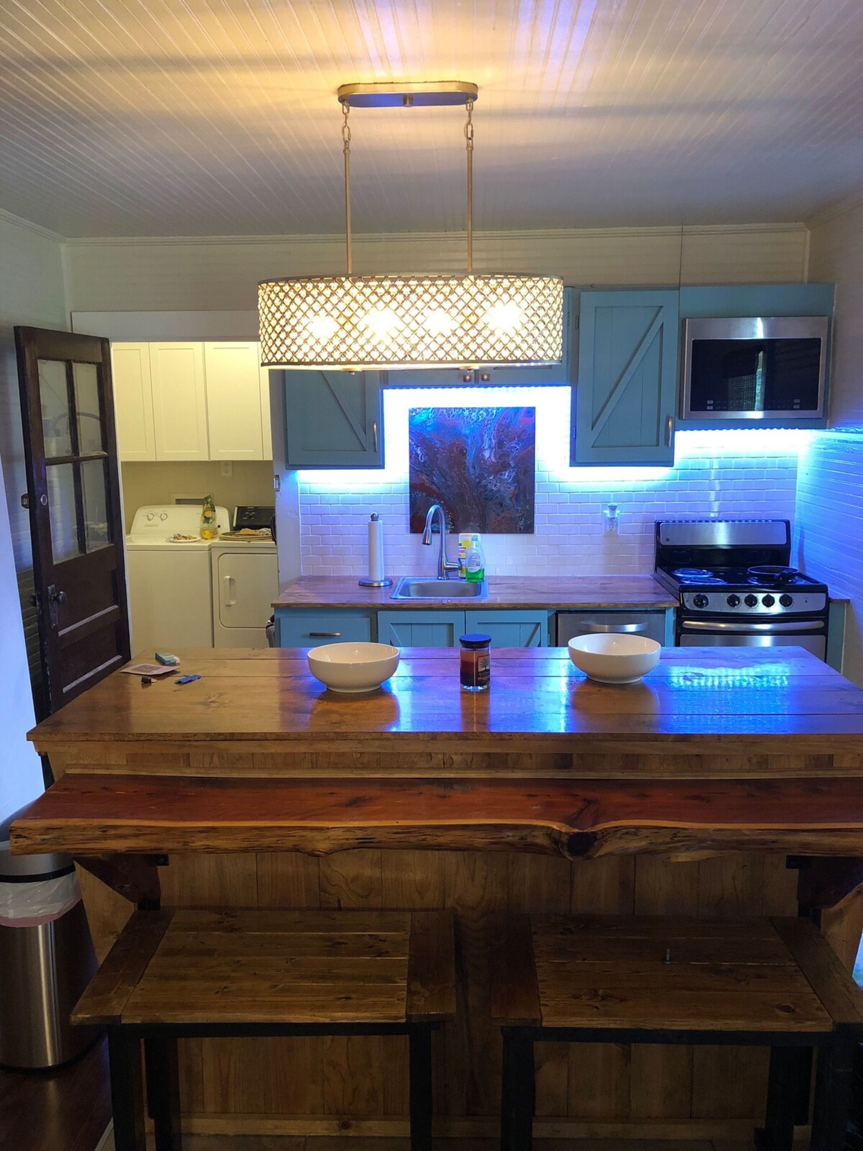 Signature Cottage, 2 Bedrooms | Private kitchen