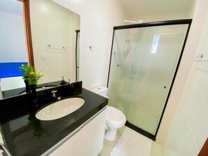 Familie appartement | Badkamer