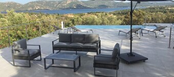 4 bedroom villa Porto-Vecchio sea view and old town, infinity pool