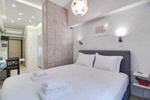 1 bedroom, free WiFi, bed sheets - Ermou Fashion Suite #106 @ Plaka - Monastiraki (Athens)