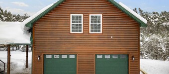 Loft In the Pines, On Snowmobile Trail