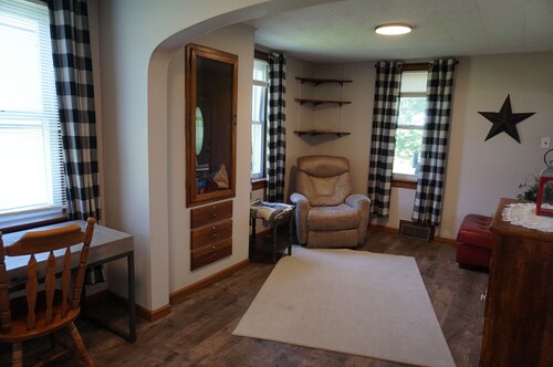 Cozy Farm house 1950's Era but with modern updates