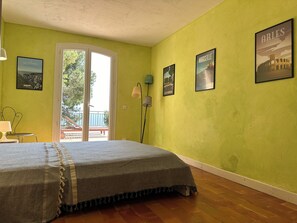 3 Schlafzimmer, Bügeleisen/Bügelbrett, Reisekinderbett, kostenloses WLAN