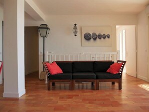 Interior - Waterfront level 7 people, direct access to the sea in 1 min  (Ensuès-la-Redonne)