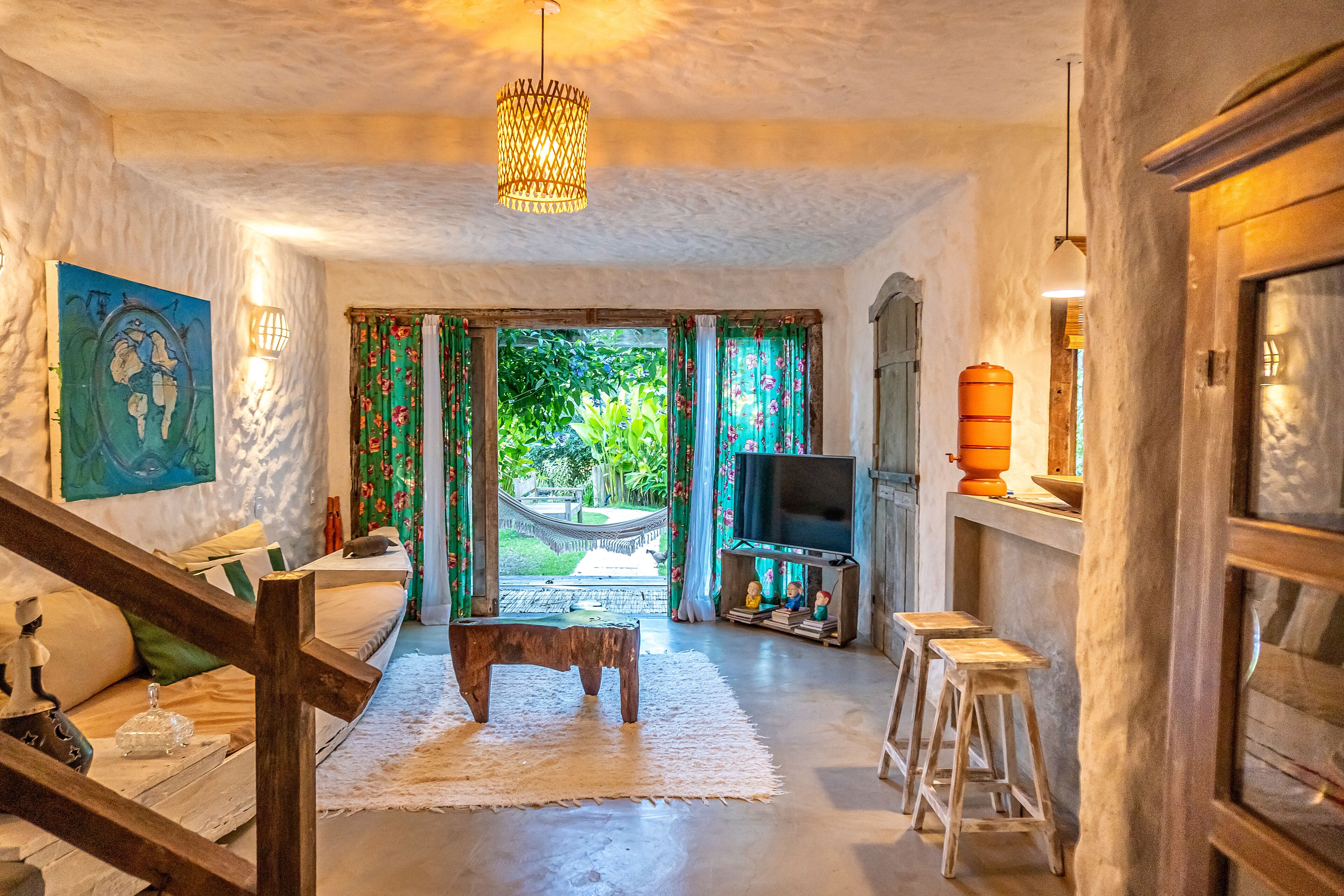 Superior House, Pool View | Pillowtop beds, free WiFi, bed sheets