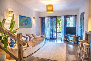 Luxury House, Pool View | Pillowtop beds, free WiFi, bed sheets - Vila Rudá (Porto Seguro)