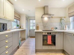 Opvaskemaskine, højstol