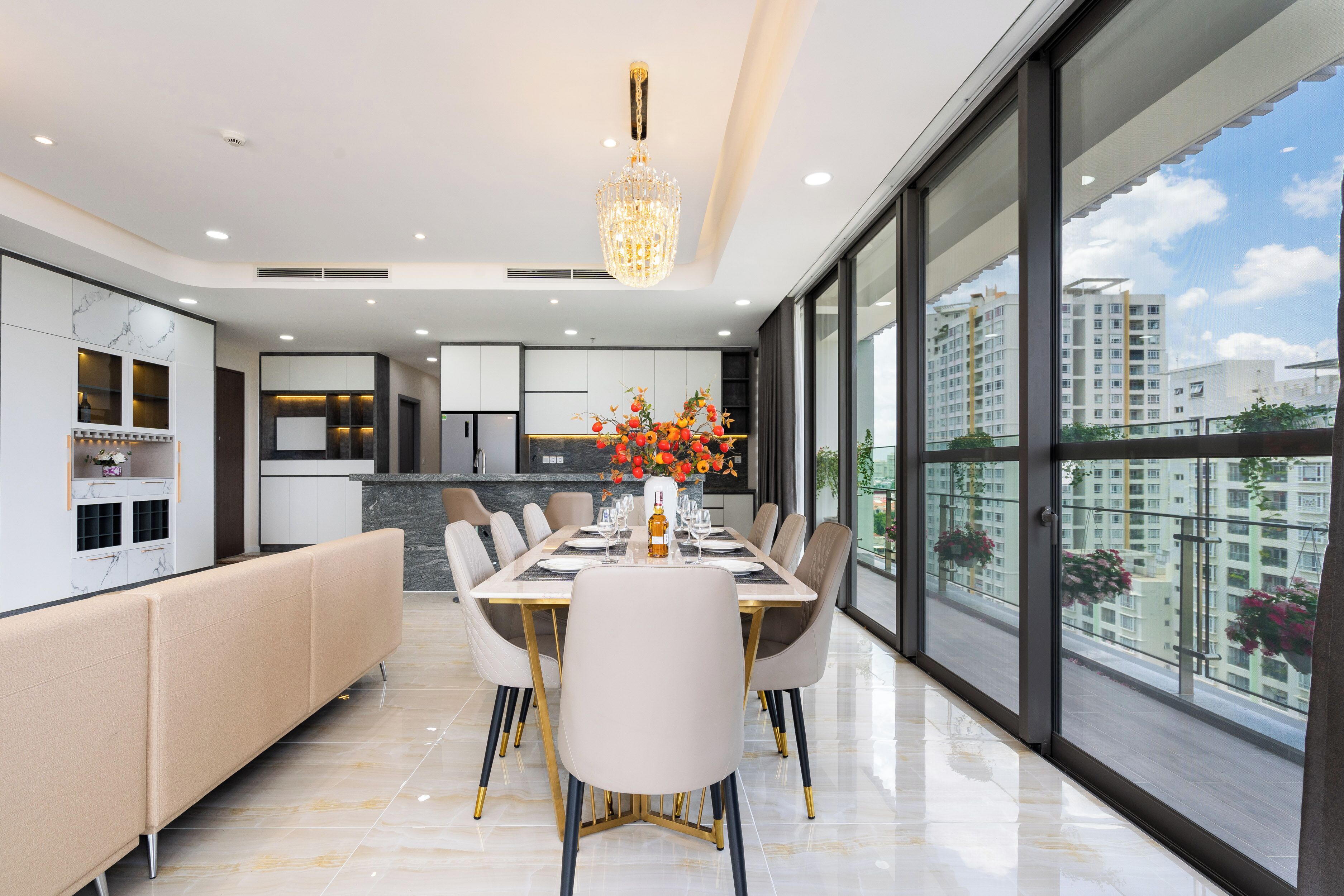 Apartamento familiar | Servicio de comidas en la habitación