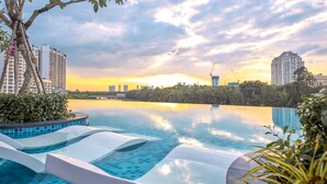 Ảnh chưa phân loại, 5 trong số 35 ảnh, nút