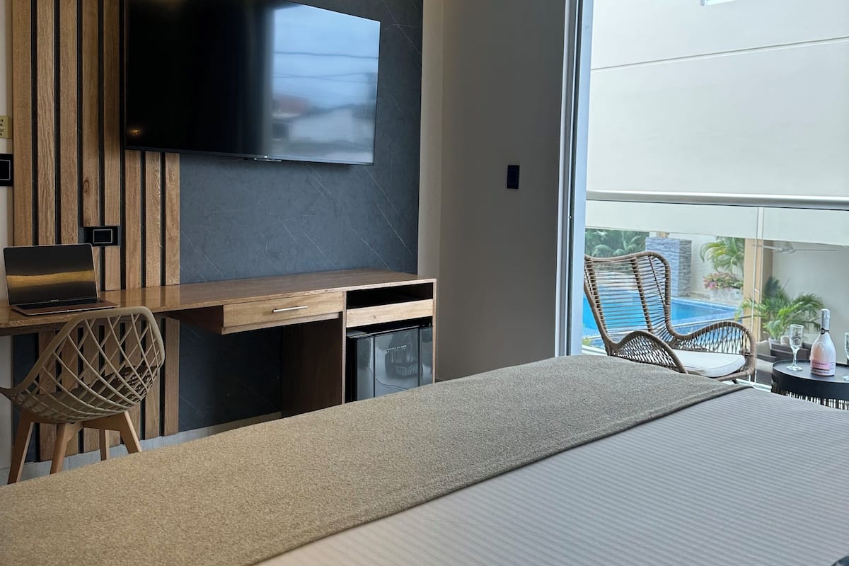 Luxe tweepersoonskamer | 1 slaapkamer, luxe beddengoed, bedden met traagschuimmatras, een minibar