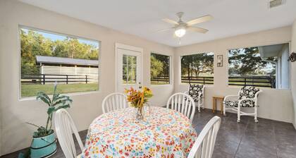 Nellies Cottage is 4 miles from WEC-World Equestrian Center