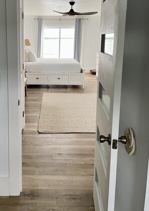 2 bedrooms, in-room safe, desk, free WiFi