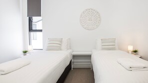 3 soverom, reiseseng for barn, wi-fi og sengetøy