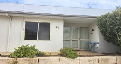 Unit 44, Seafront Estate