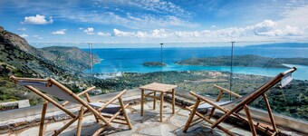 La villa-Havgas for 10 , pool , Elounda Crete
