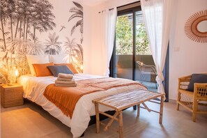 2 slaapkamers, een strijkplank/strijkijzer, internet, beddengoed