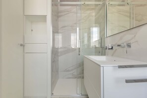 Apartment | Badezimmer