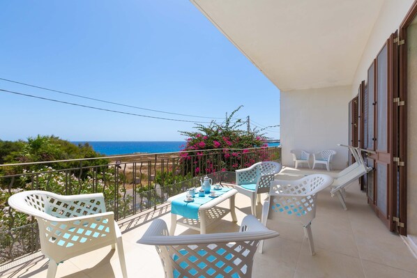 Apartment | Water view