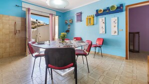Apartment | Private kitchen - 2328 Mamma Teresa (Castro)