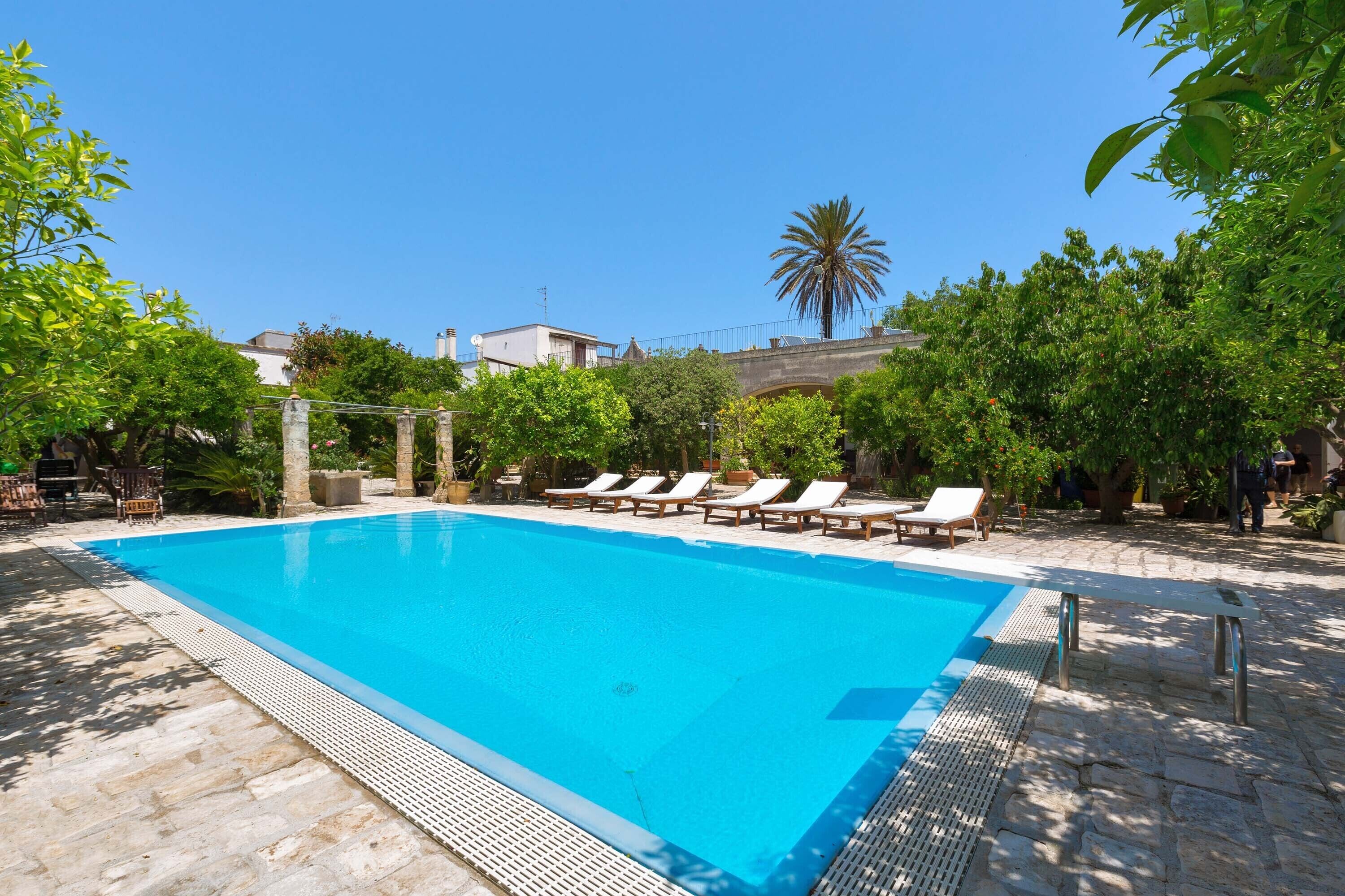 Seasonal outdoor pool