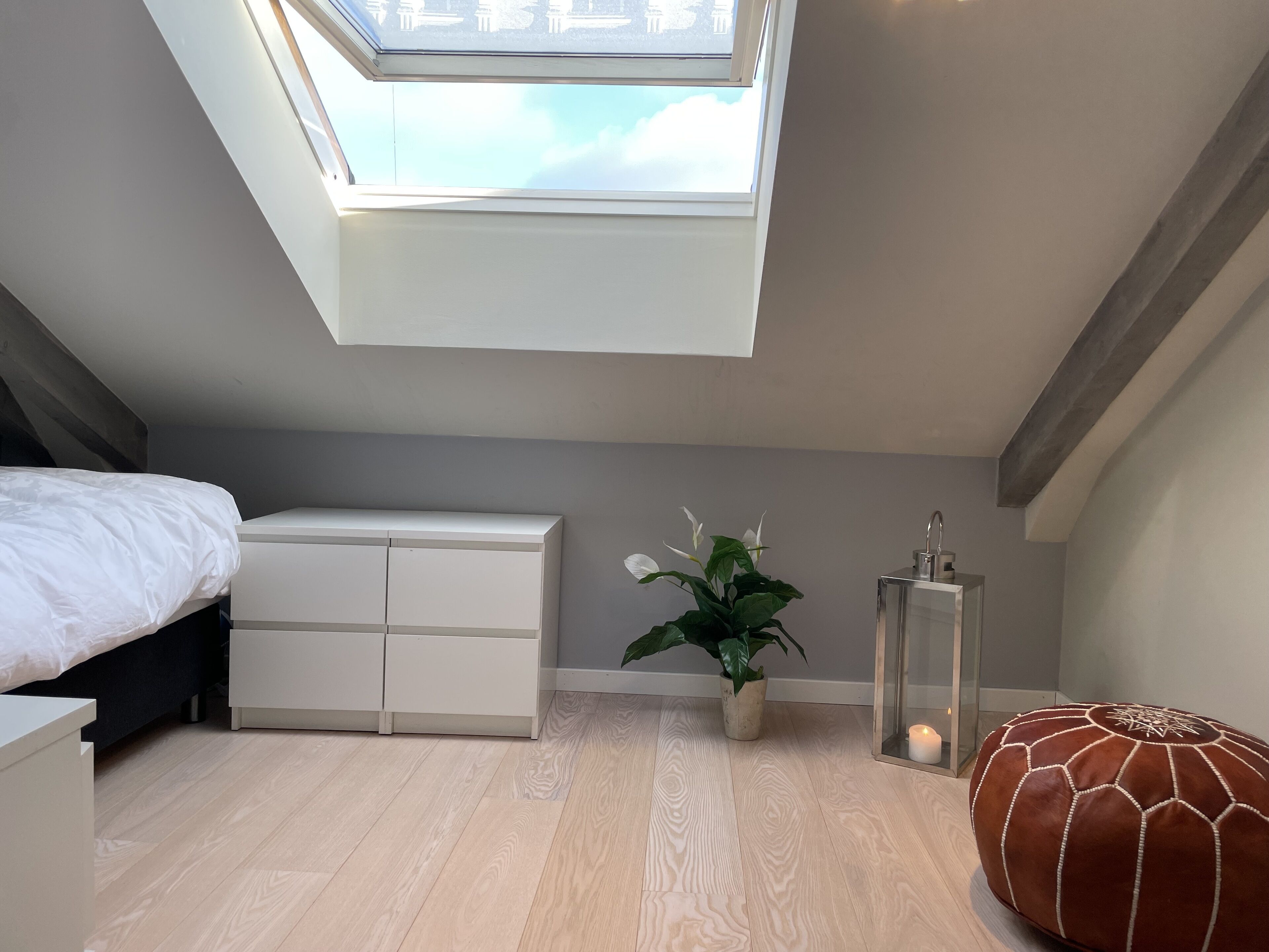 2 soverom, strykejern/-brett, wi-fi (inkludert) og sengetøy