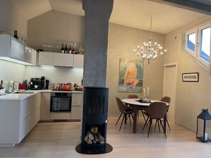 Fridge, oven, stovetop, dishwasher - Exclusive, cozy, elegant Frogner apartment in the center of Oslo (Oslo)