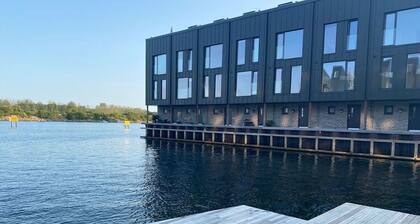 City Apartment in Copenhagen with 2 bedrooms sleeps 4