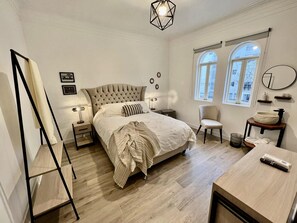 Signature Room | Egyptian cotton sheets, premium bedding, down comforters, minibar - WasiPai Boutique Hotel (Lima)