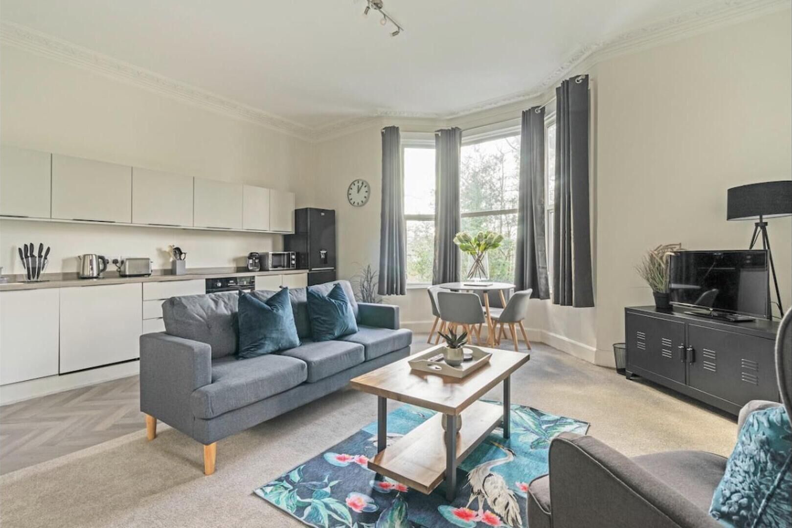 Appartement, 1 grand lit | Intérieur