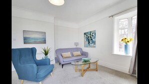 Apartment, Multiple Beds | Living area - Stunning 2-bed Apartment in Tunbridge Wells (Royal Tunbridge Wells)
