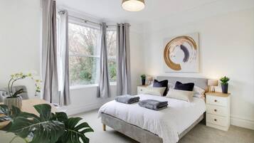 Apartment, Multiple Beds | 2 bedrooms, iron/ironing board, free WiFi, bed sheets