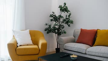 Smart TV 40 pollici con canali satellitari, TV