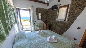 Room - azienda agrituristica Finagliosu (Sassari)