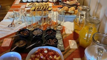 Petit déjeuner continental compris tous les jours