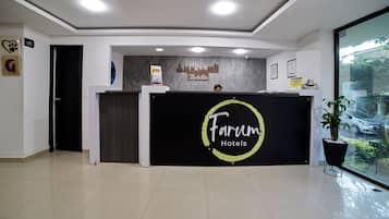 Mostrador para check-in y check-out