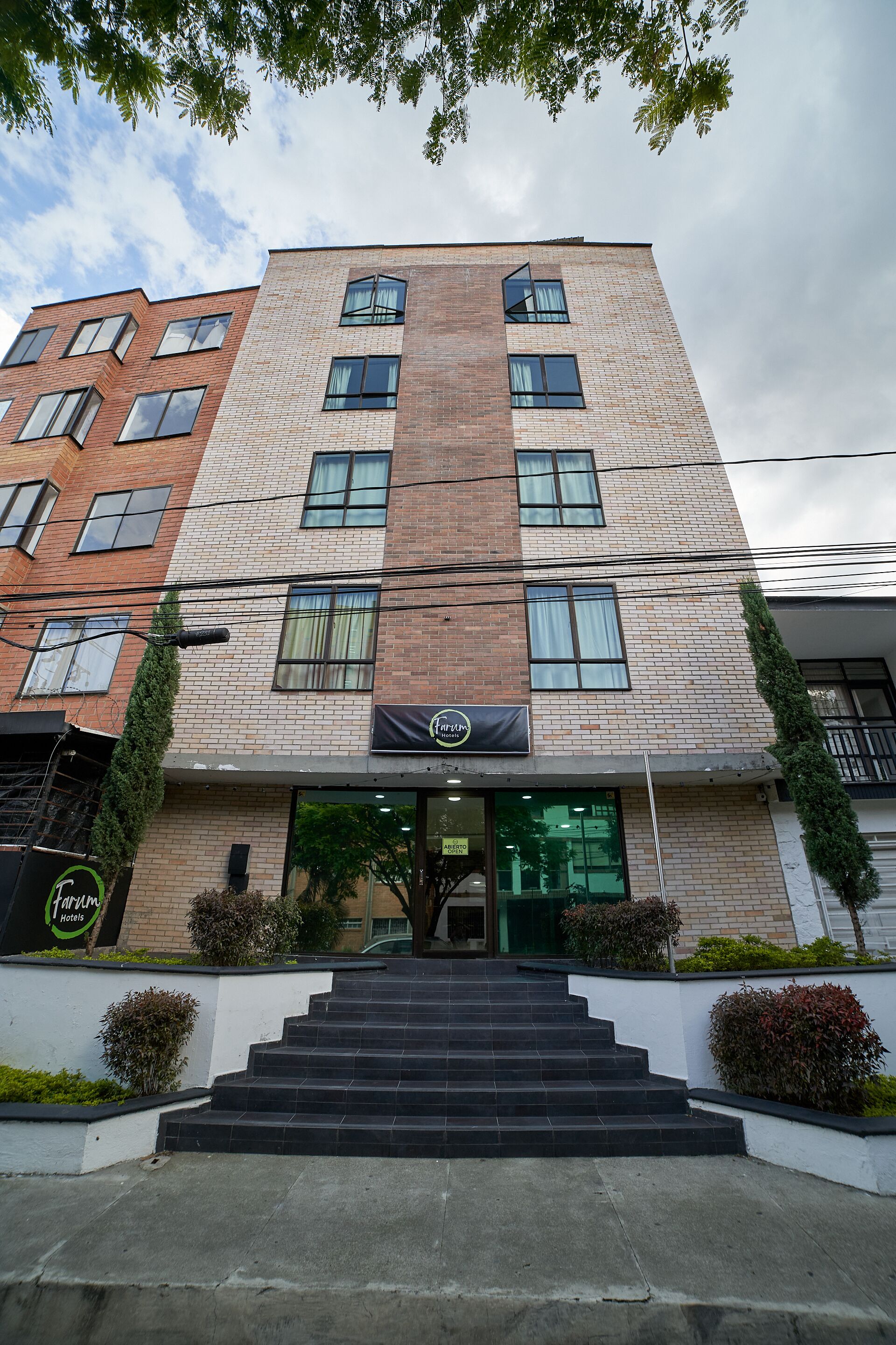 Foto - Hotel Express Medellin FARUM