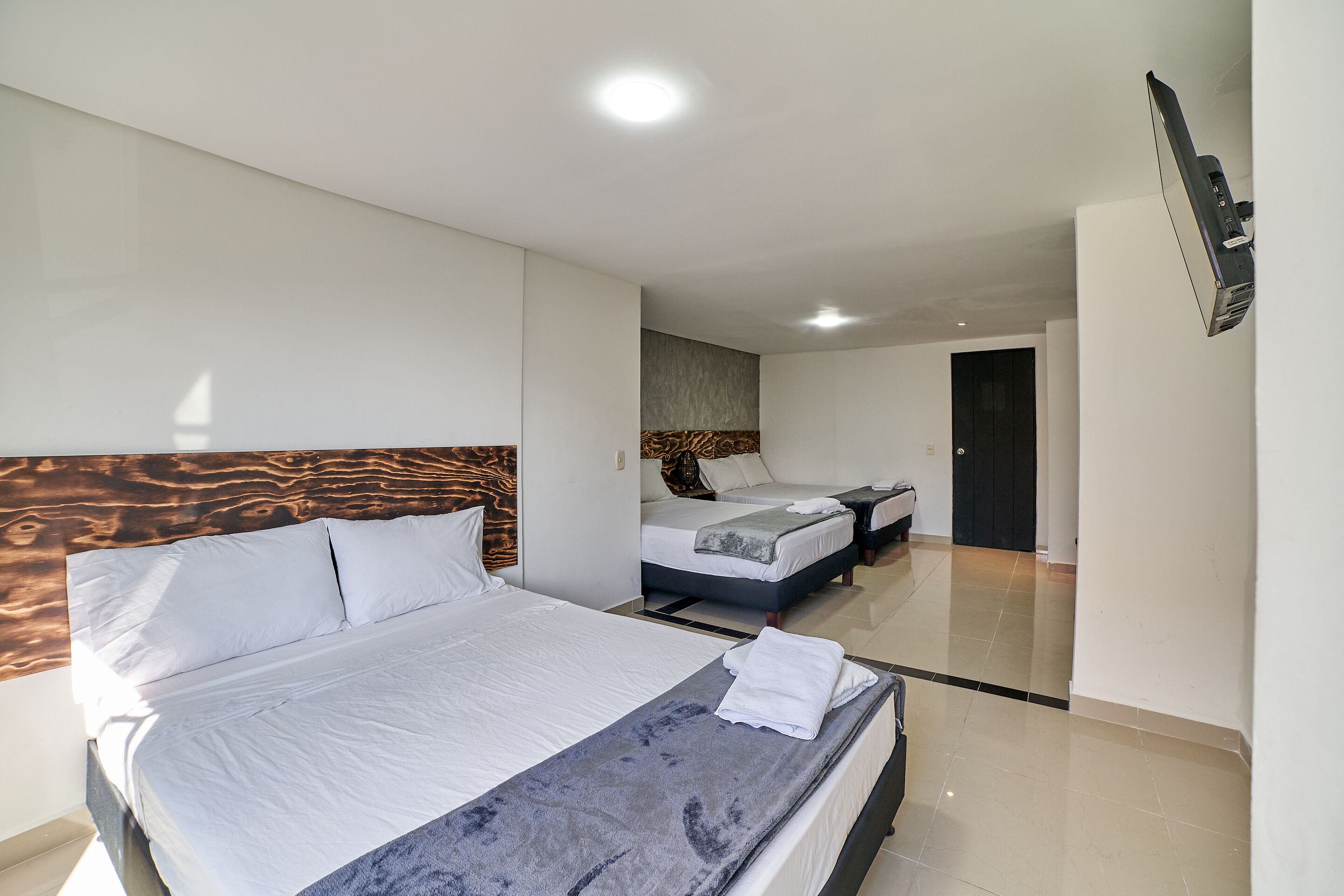 Photo - Farum Hotels