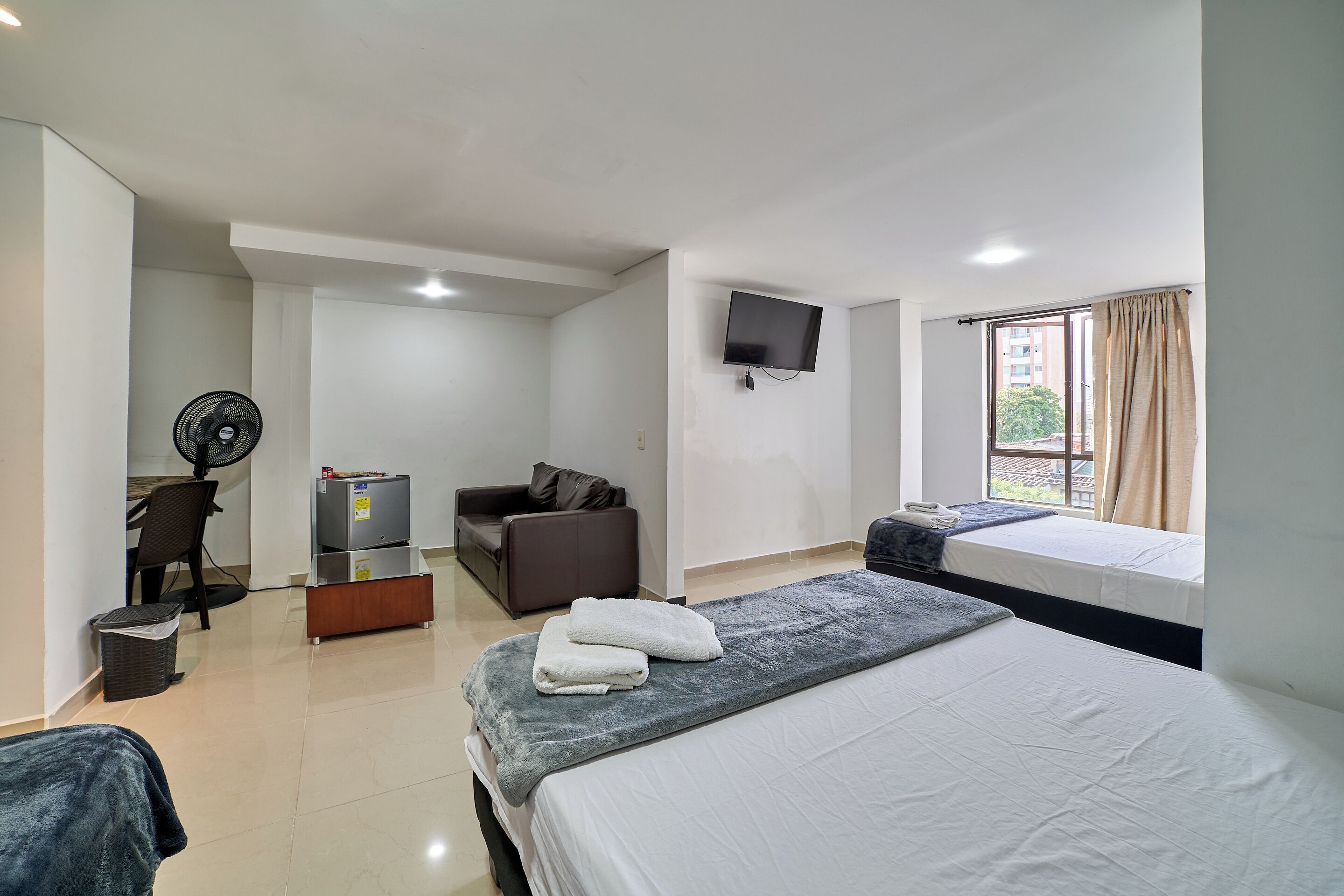 Foto - Hotel Express Medellin FARUM