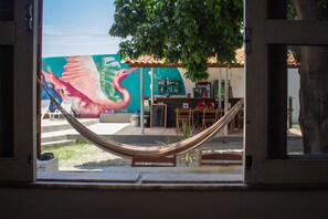 Living area - Salve Maloca Hostel (Fortaleza)