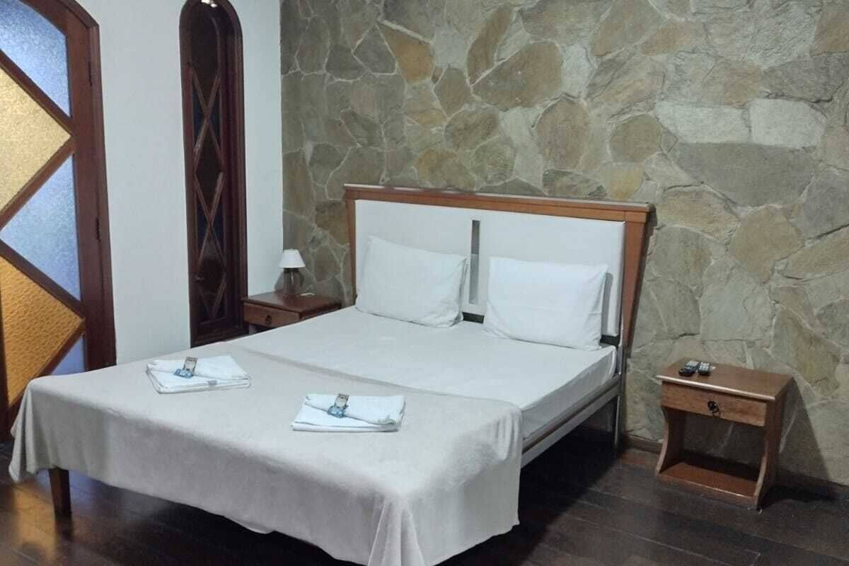 Minibar, free WiFi