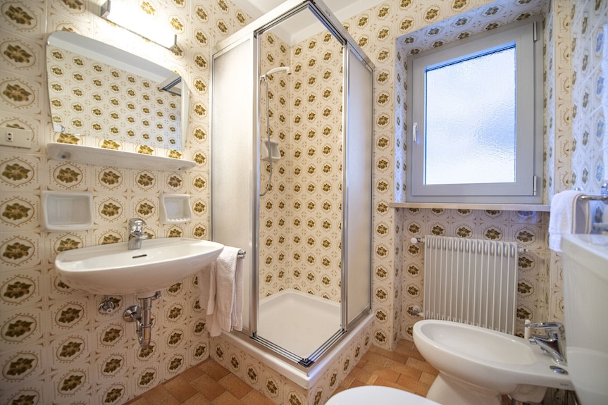 134i Alara Rooms - Urtijëi