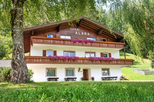 134I Alara Rooms