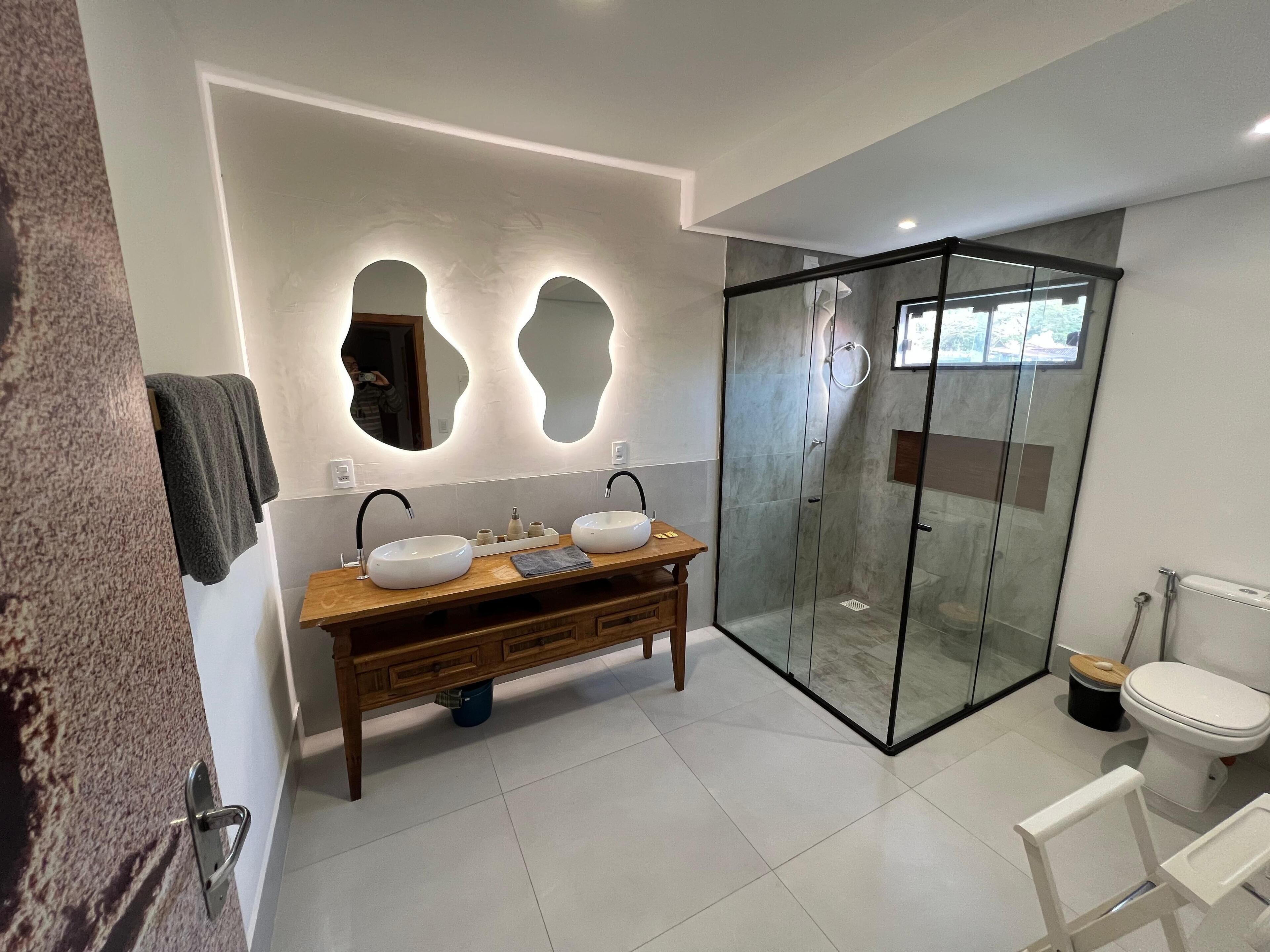 Monolocale | Bagno | Doccia, asciugamani