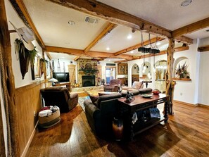 Smart TV, fireplace, DVD player, books