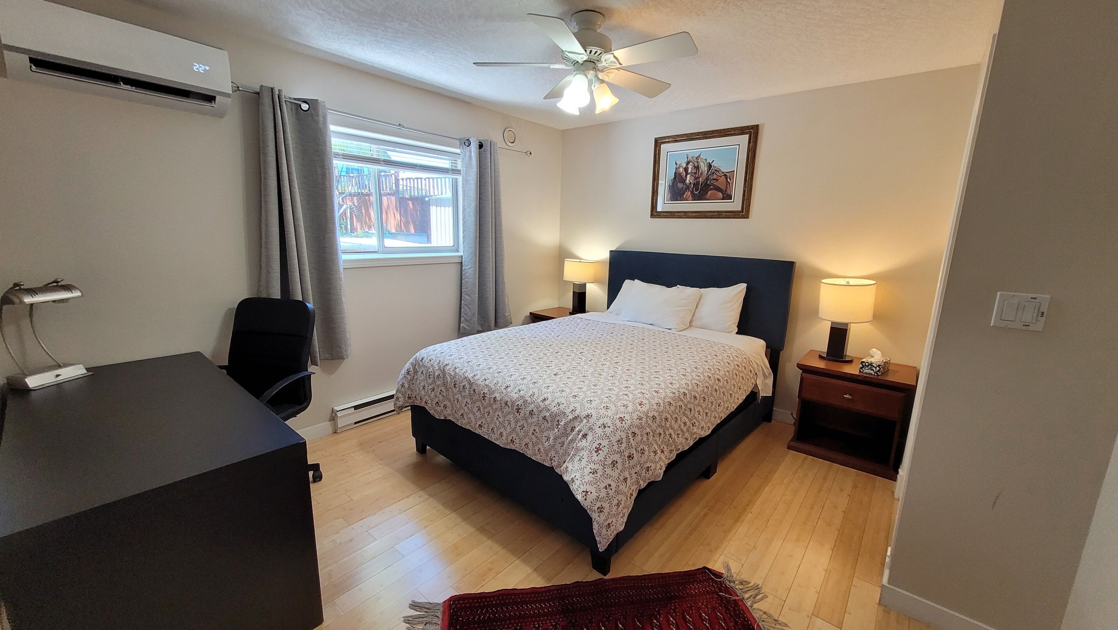 2 bedrooms, desk, iron/ironing board, travel crib