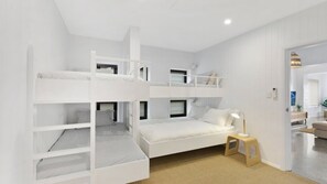 3 多间卧室、熨斗/熨衣板、免费 WiFi、床单