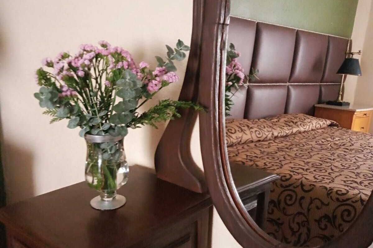 Suite 1 | Blackout curtains, iron/ironing board (on request), free WiFi