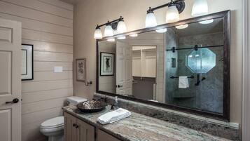 House (3 Bedrooms) | Property amenity