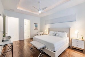 4 Schlafzimmer, Bügeleisen/Bügelbrett, WLAN, Bettwäsche