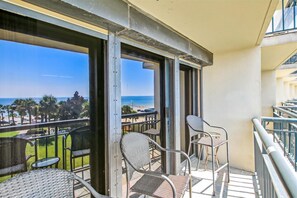 Condo (1 Bedroom) | Servicio de la propiedad